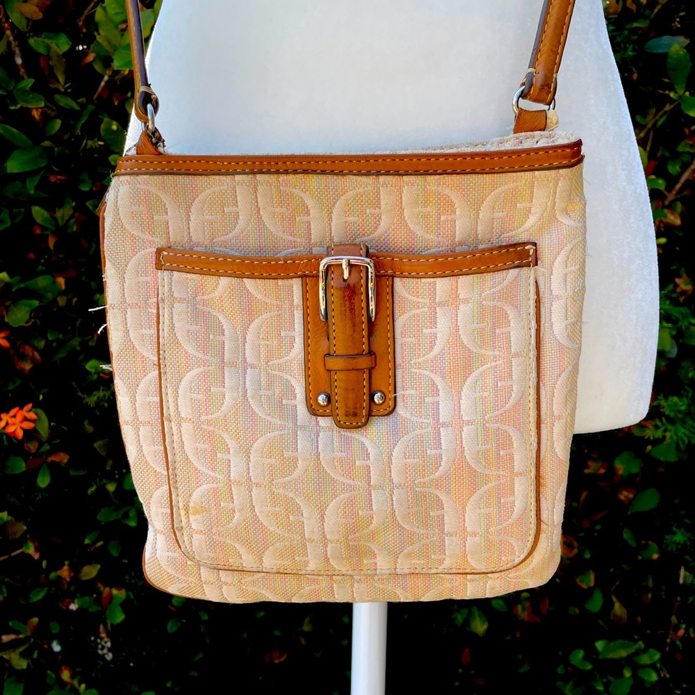 Vintage FOSSIL Tan-cream cloth Crossbody bag. Retro